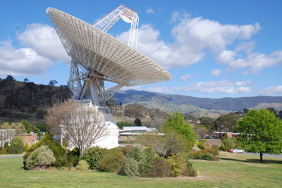 Canberra - Parabola ve Space Centru