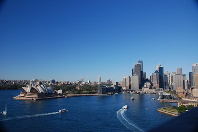 Pohled na Sydney z mostu
